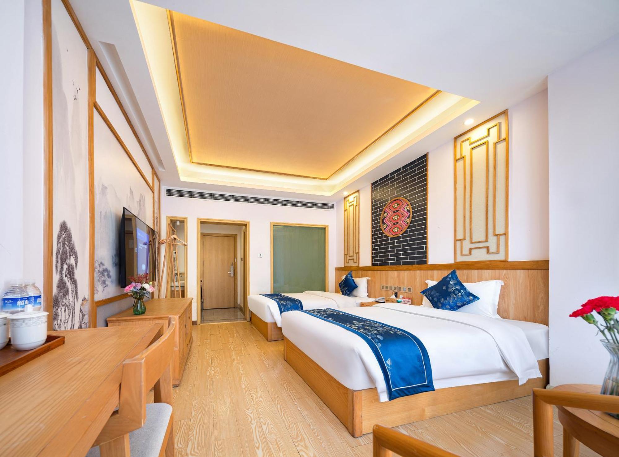 Zhangjiajie Dreamway Hotel - Free Pick Up Service Exterior photo