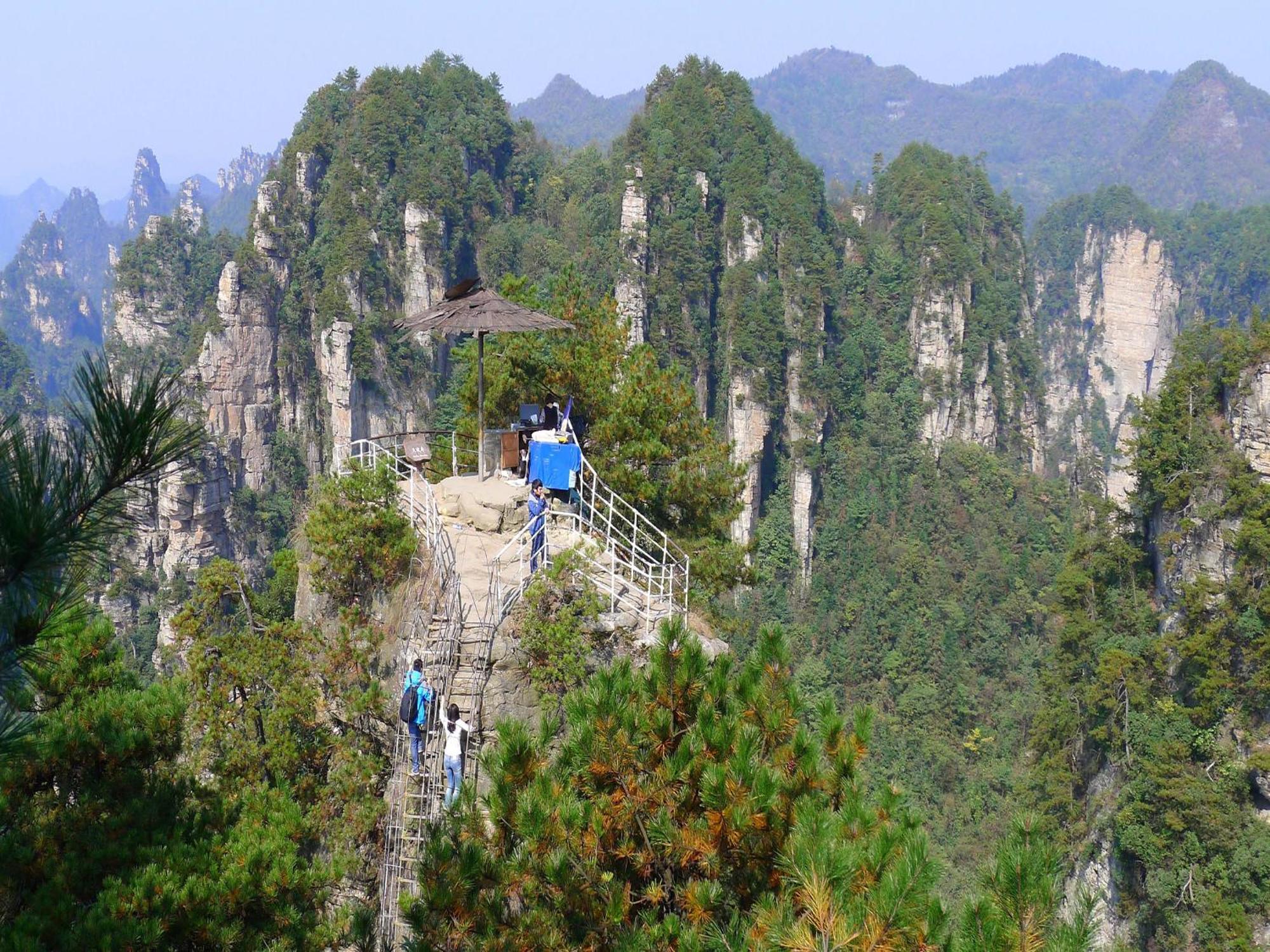 Zhangjiajie Dreamway Hotel - Free Pick Up Service Exterior photo